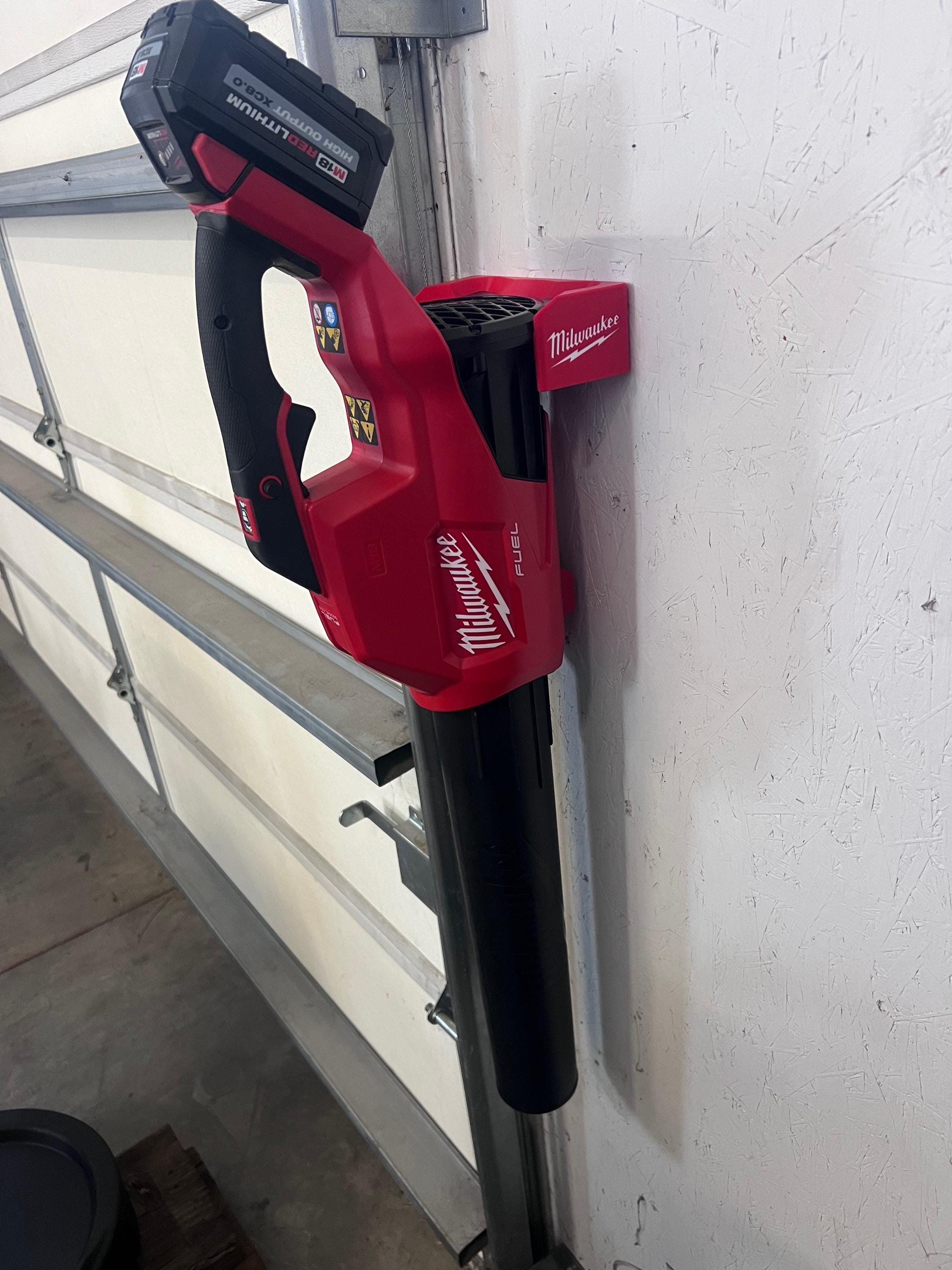 M18 Blower Wall Mount