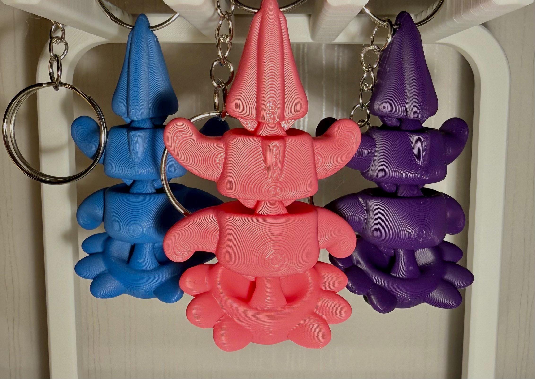 Flexi Axolotl Keychain