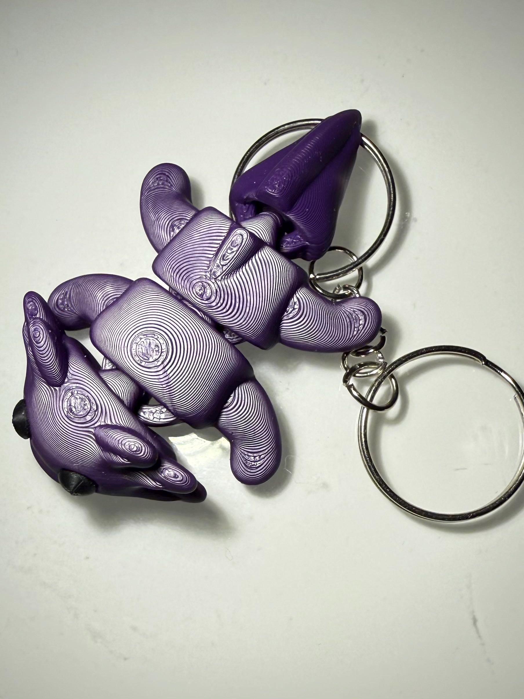 Flexi Axolotl Keychain