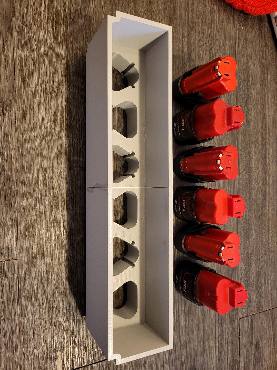 6×2Ah M12 Slim Battery Storage