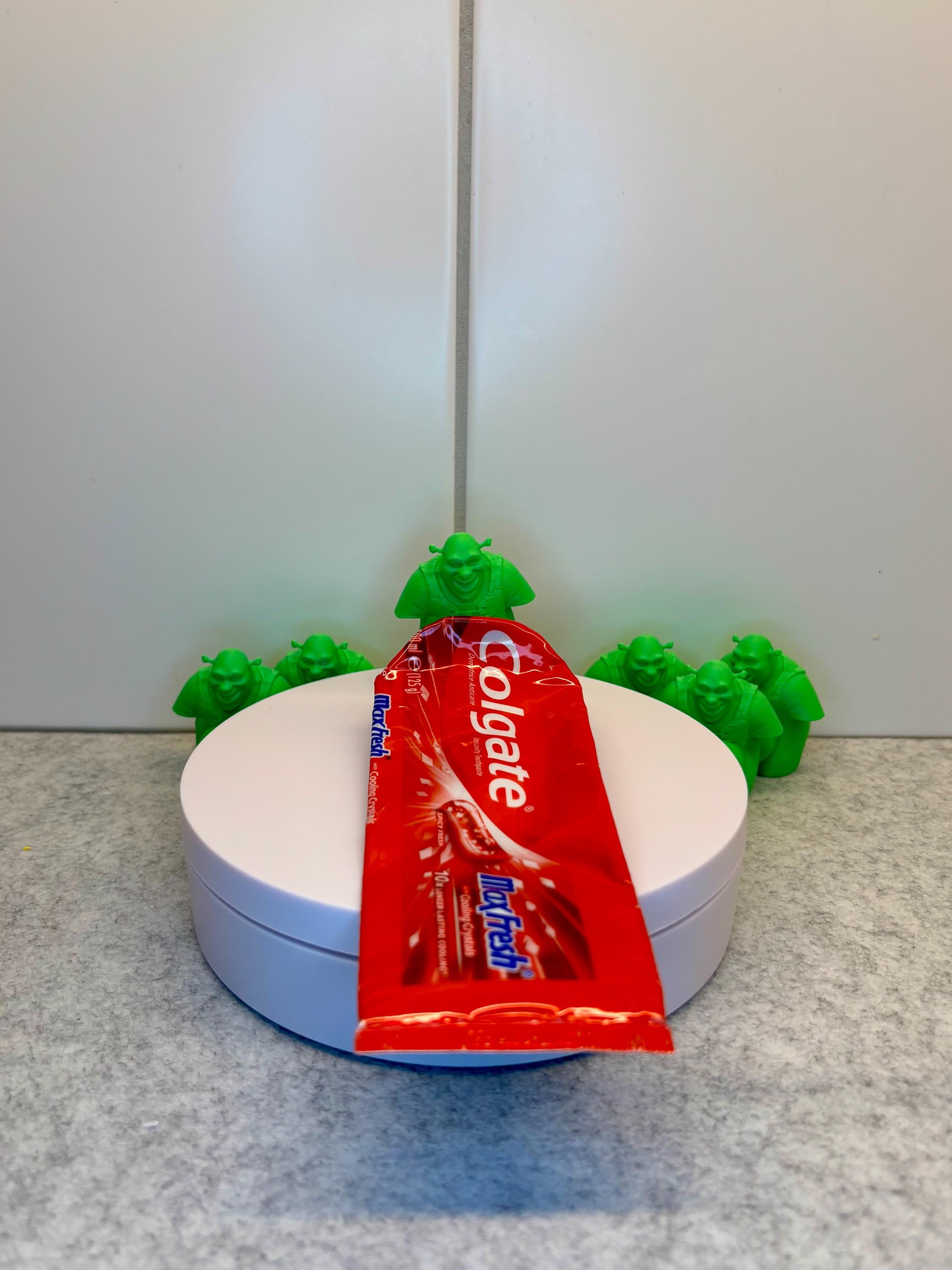 Shrek Poop Toothpaste Topper