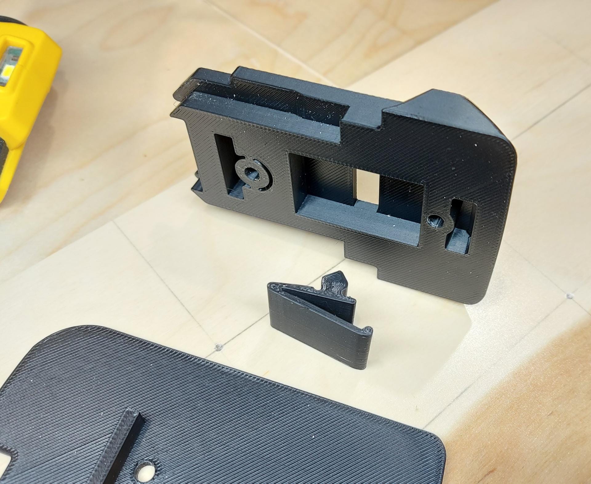 DeWalt Style 20V Tool Mount Holder - 4-Pack