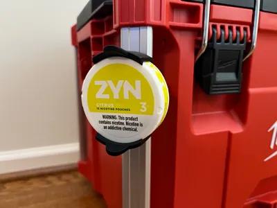 Zyn Holder